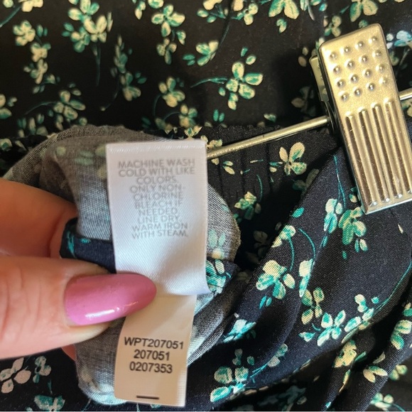 J Jill Large Crop Split Wide Leg Floral crop Pants with belt. Women’s size L - Picture 8 of 8